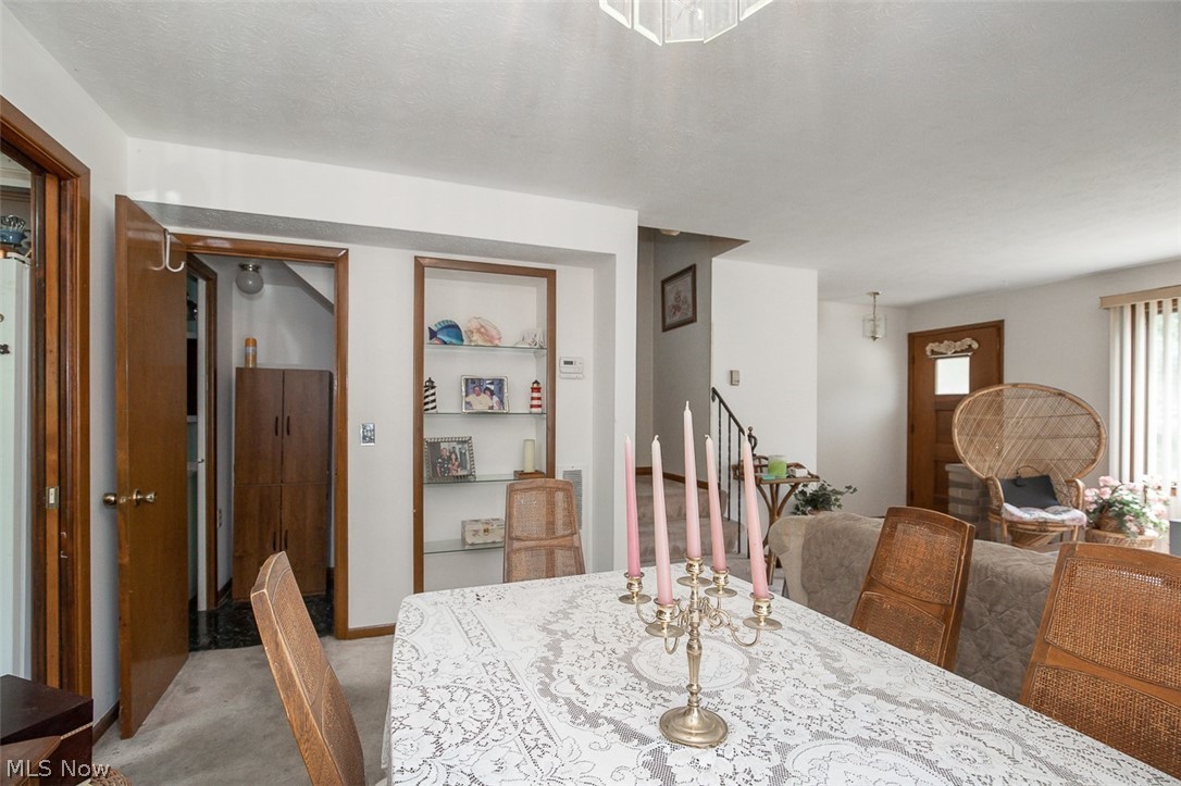 5144 Orchard Park Drive Property Photo 6