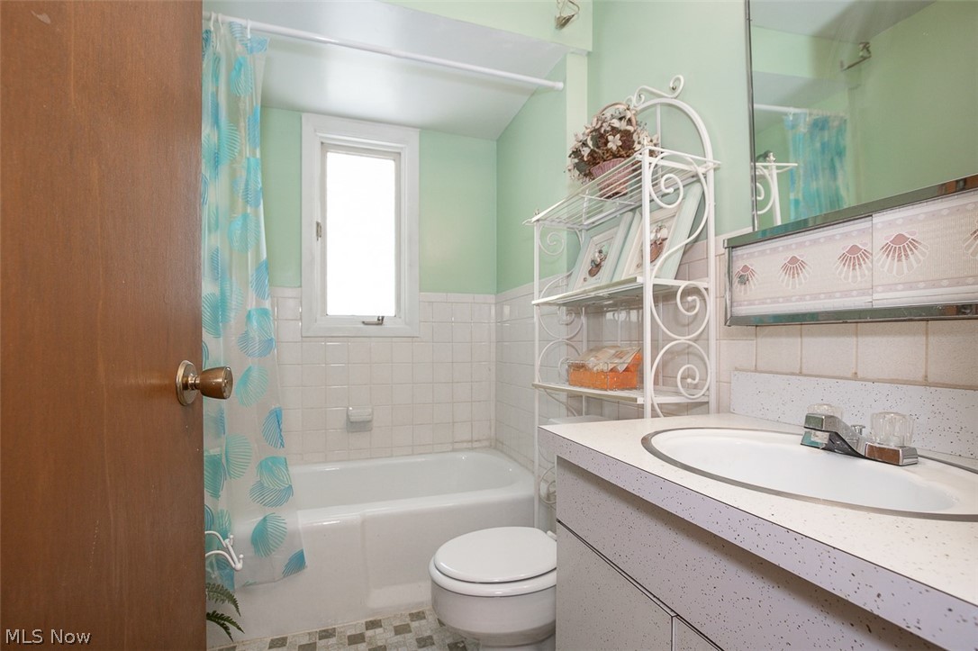 5144 Orchard Park Drive Property Photo 16