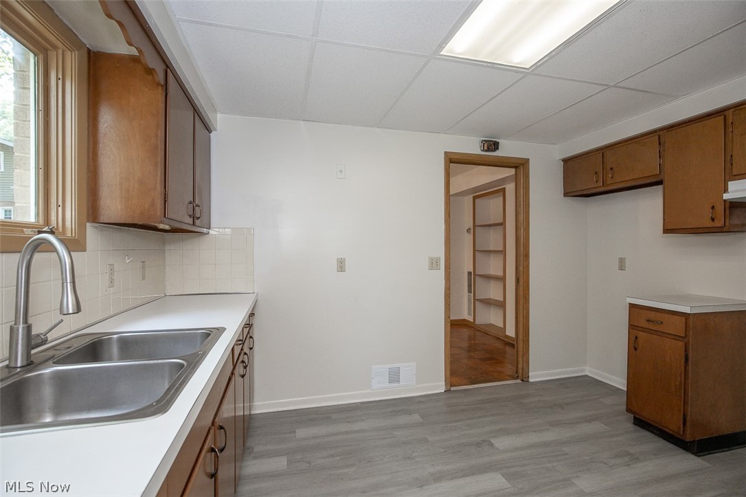 5144 Orchard Park Drive Property Photo 37
