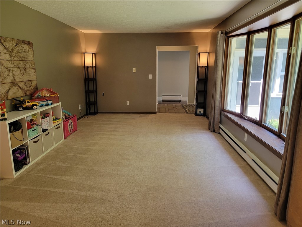 5945 Deerview Lane Property Photo 4