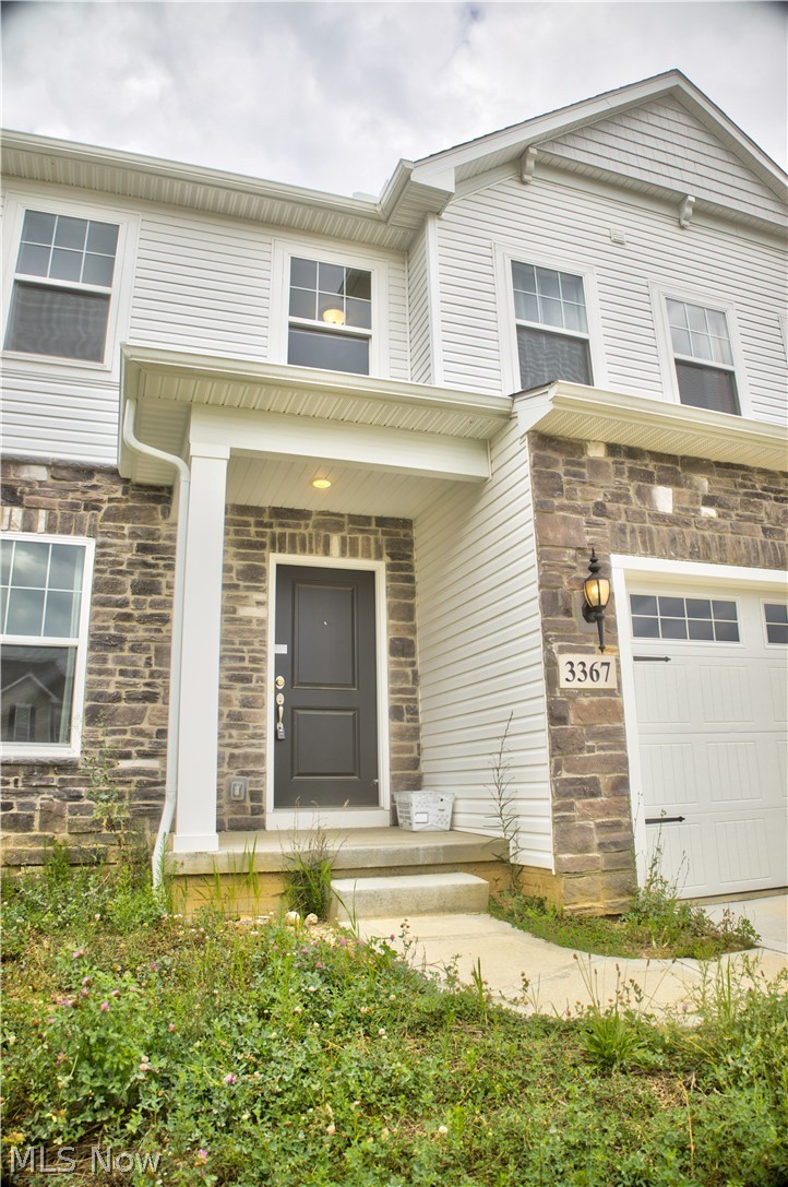 3367 Ponderosa Property Photo 4