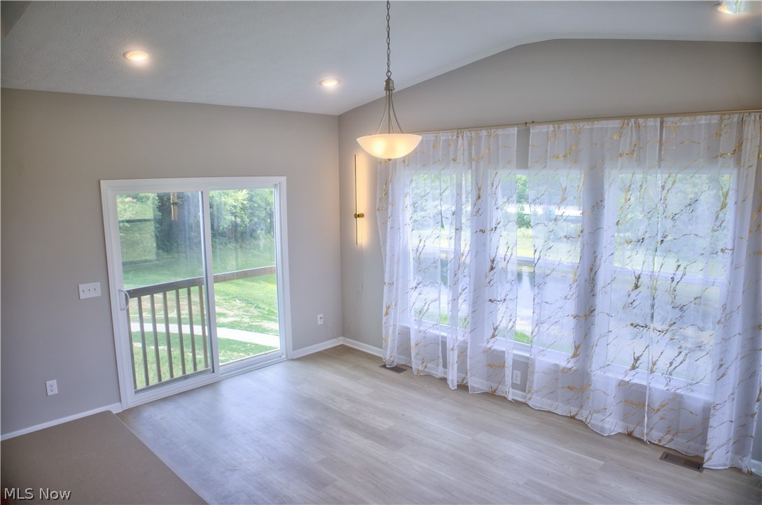 3367 Ponderosa Property Photo 11