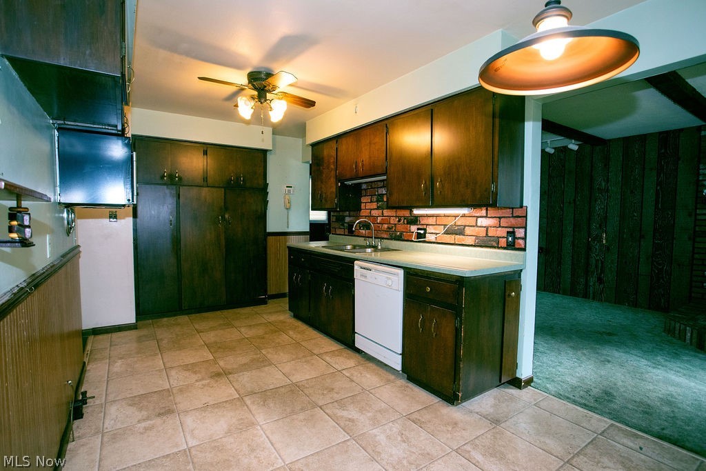 265 Richards Drive Property Photo 5