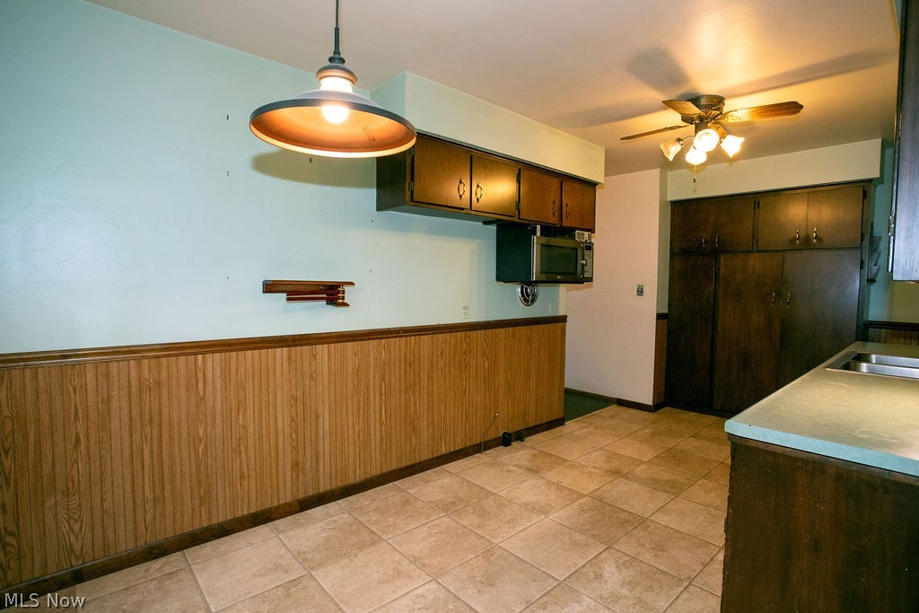 265 Richards Drive Property Photo 6