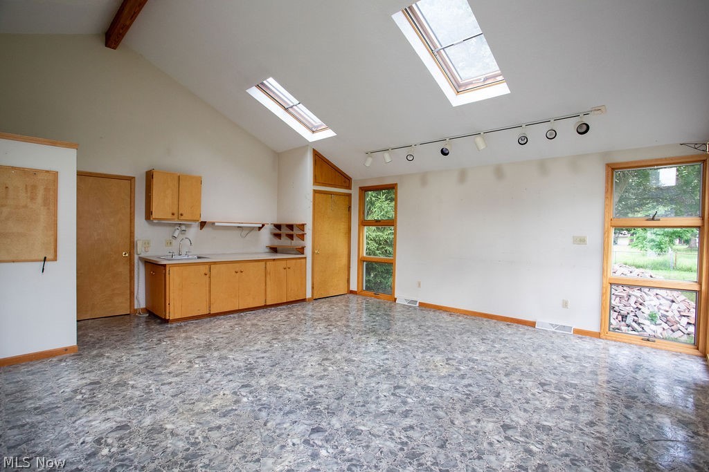 265 Richards Drive Property Photo 20