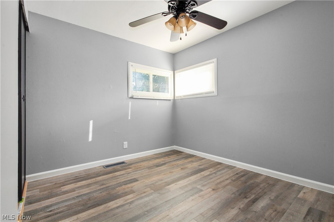 4171 Riverside Drive Property Photo 13