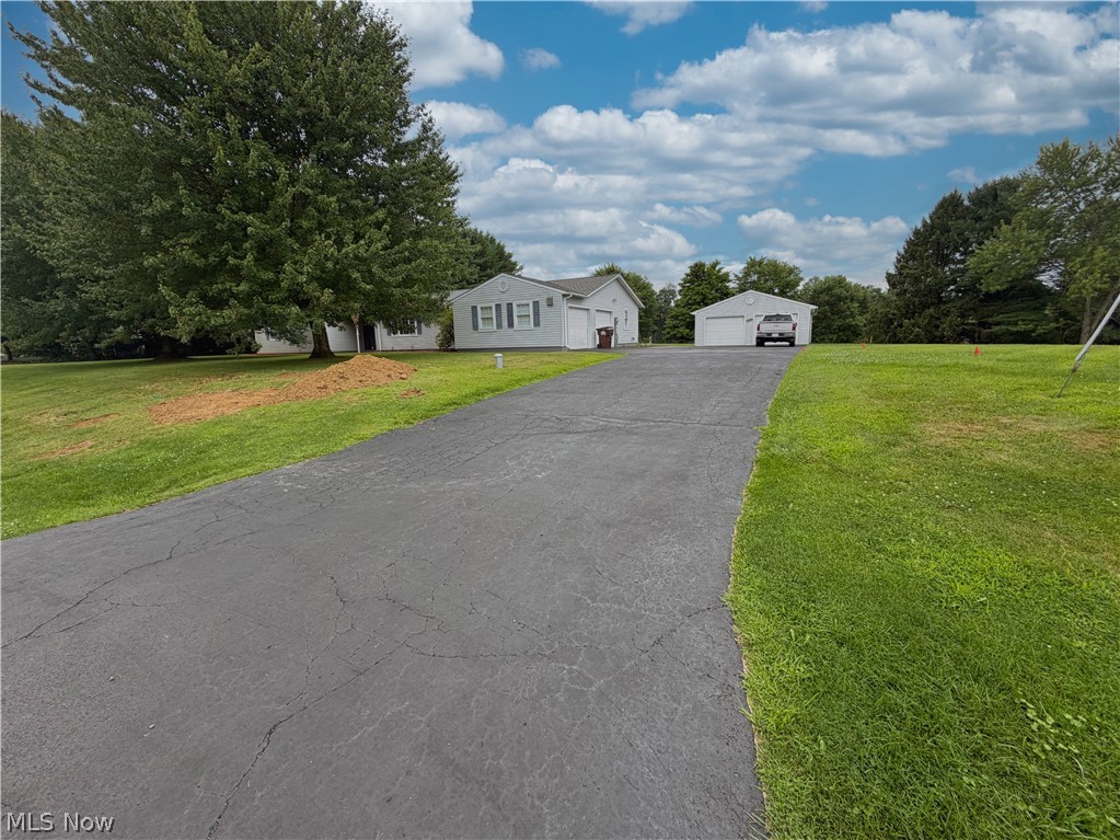 46567 Winston Drive Property Photo 1