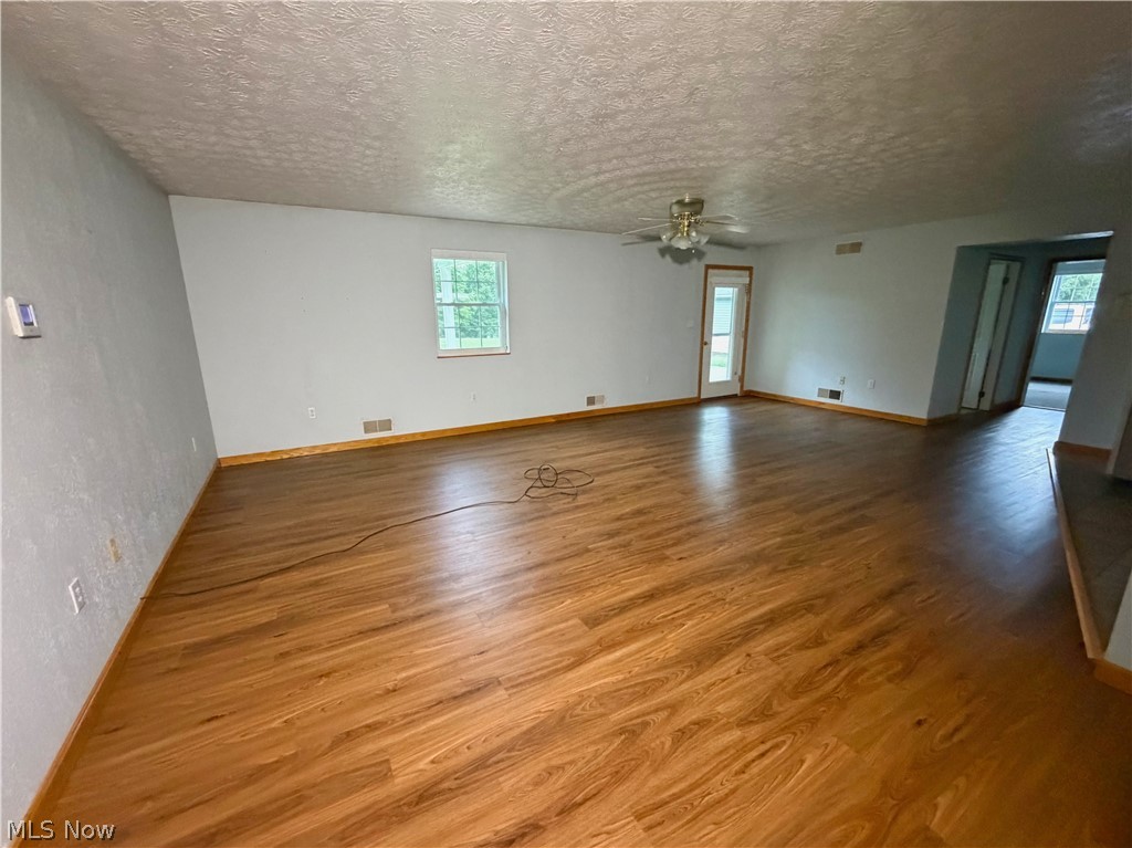 46567 Winston Drive Property Photo 13