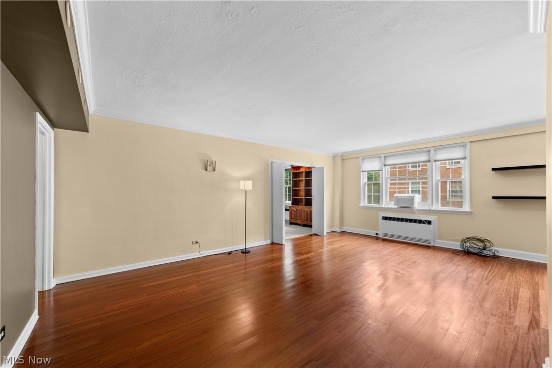 19015 Van Aken Boulevard 311 Property Photo 5