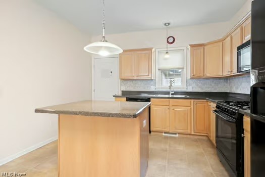 132 Arrow Court Property Photo 15