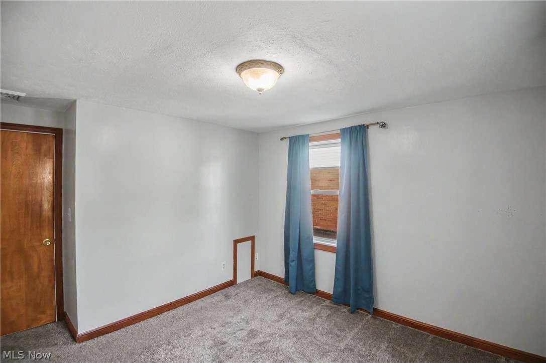 120 Centervale Avenue Property Photo 19