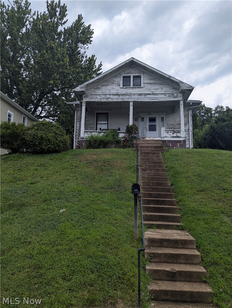 1903 Stewart Avenue Property Photo 1