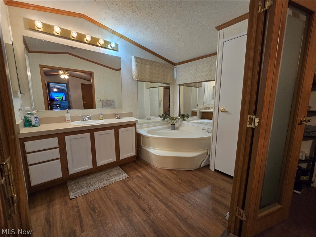 20 Apple Drive Property Photo 35