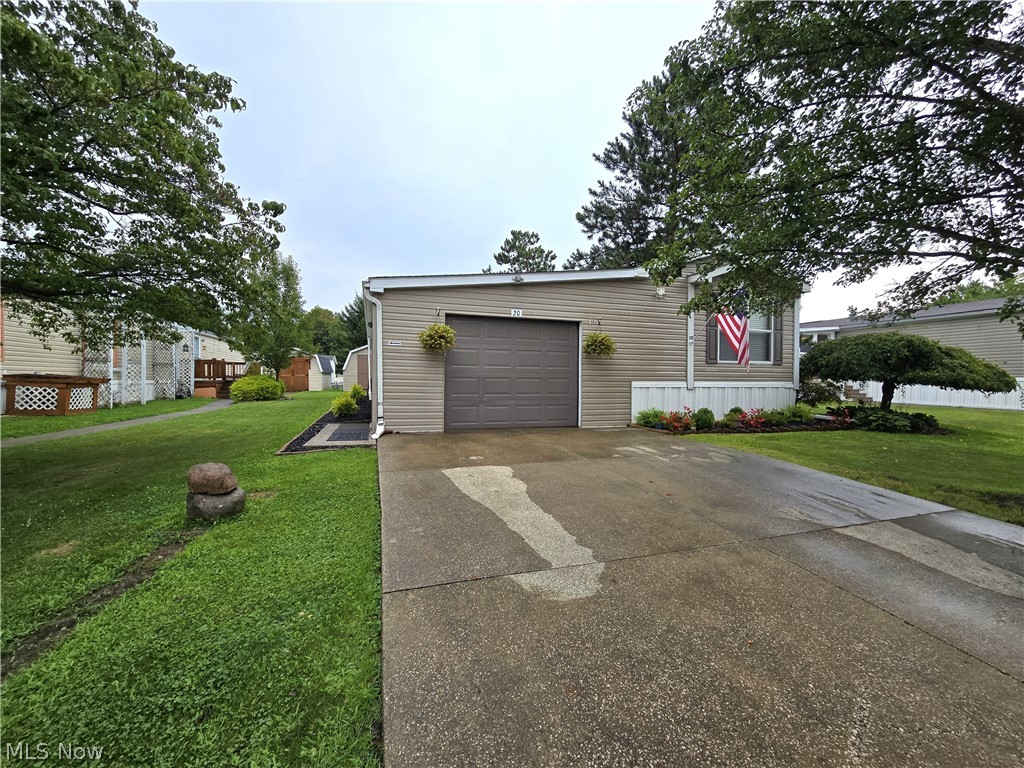 20 Apple Drive Property Photo 46