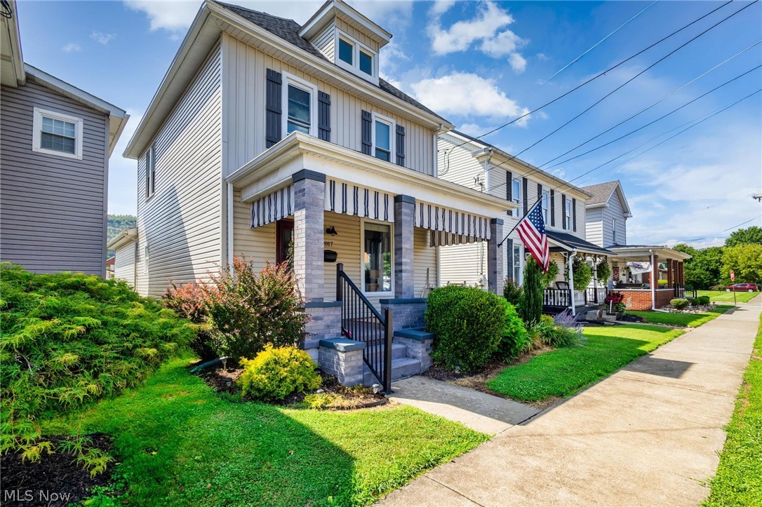 2017 Main Street Property Photo 2