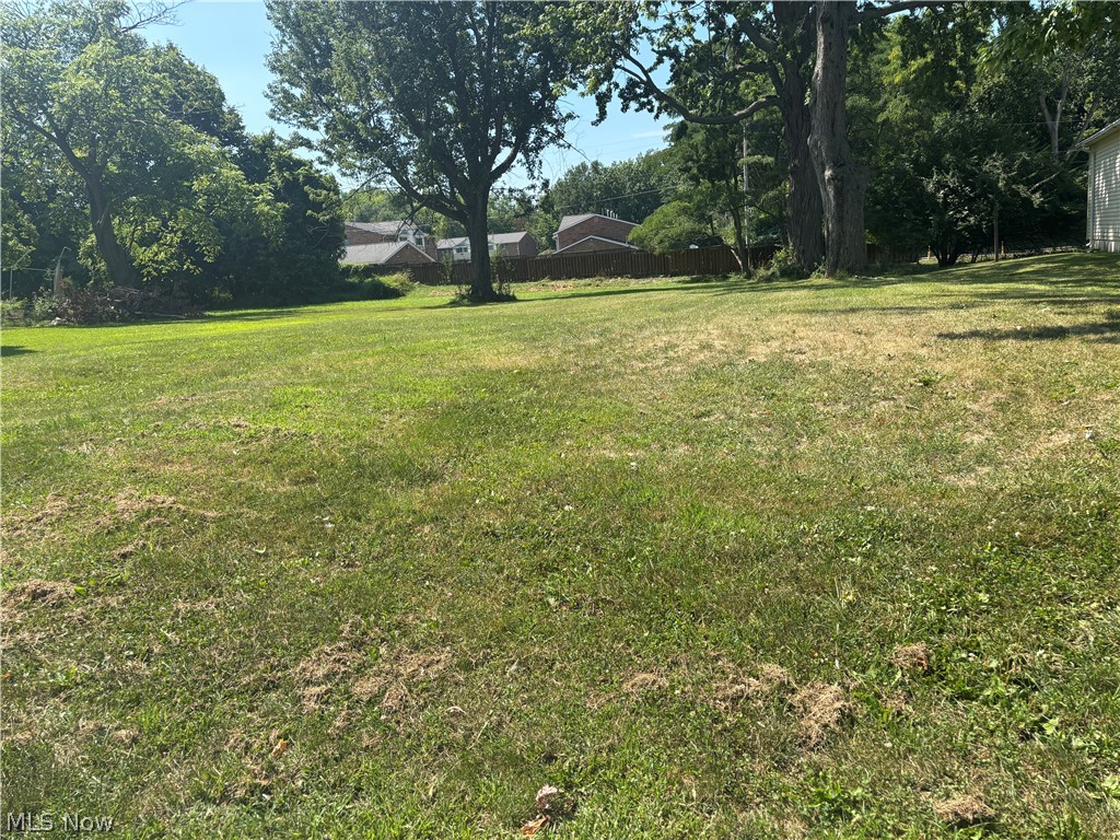 683 Argonne Drive Property Photo 2