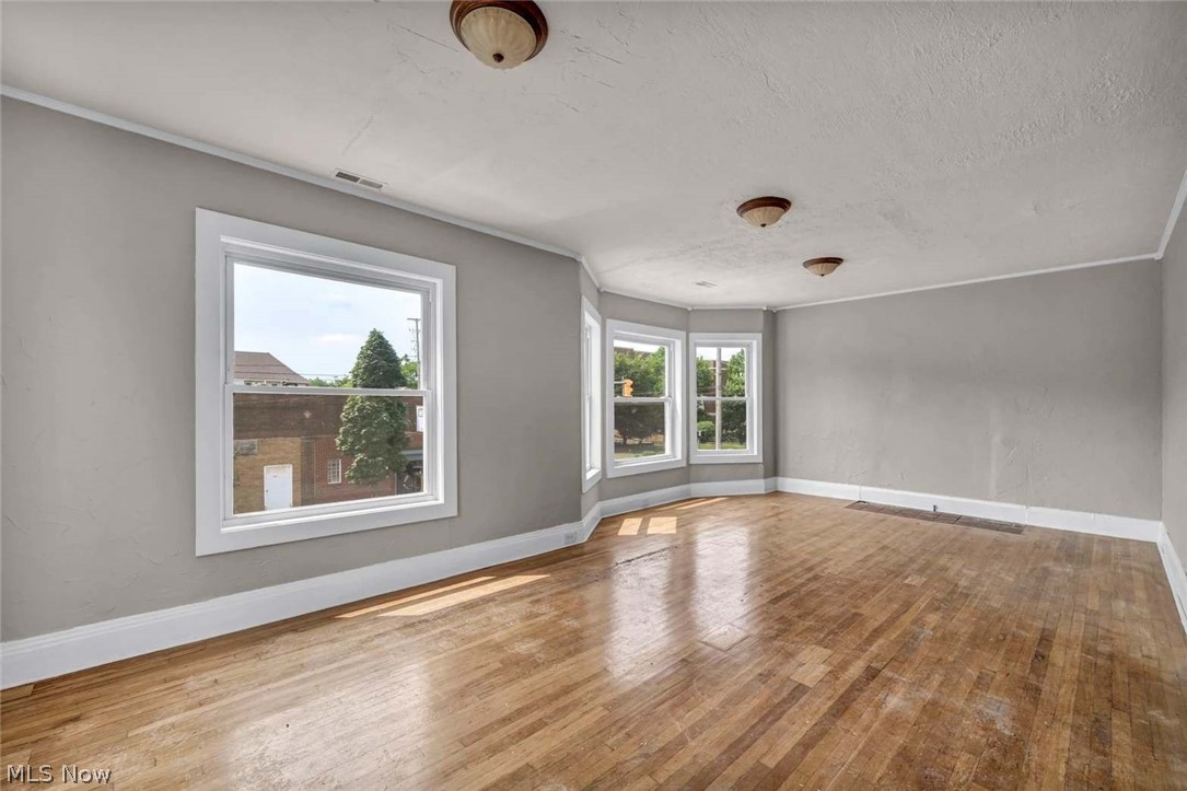 4439 State Road Property Photo 28