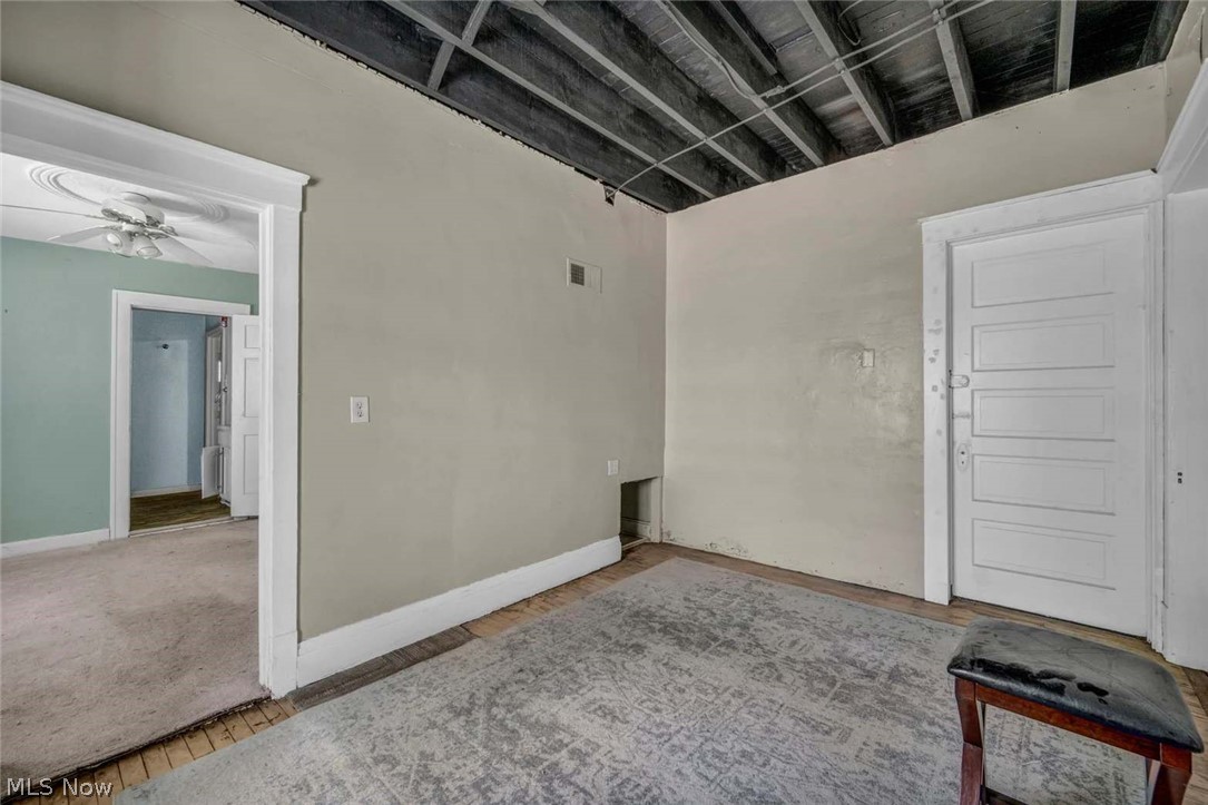 4439 State Road Property Photo 33