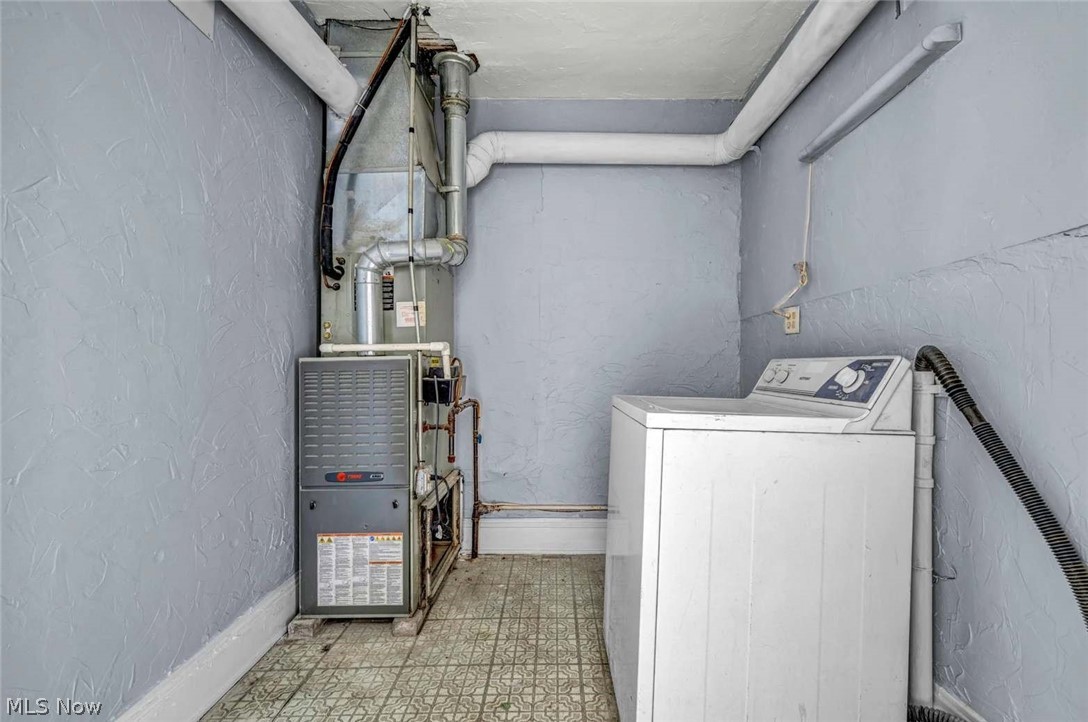 4439 State Road Property Photo 37