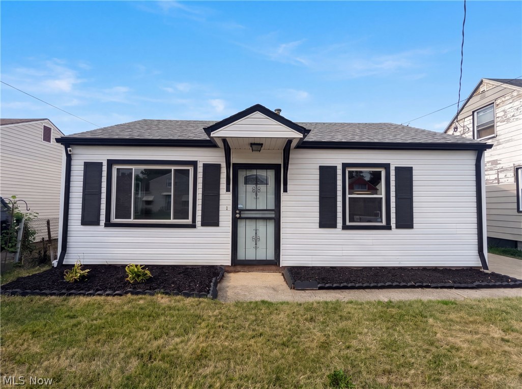 12722 Emery Avenue Property Photo 1