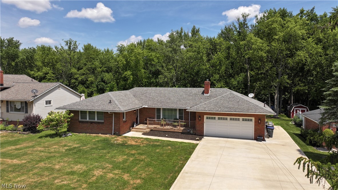 38385 Aurora Road Property Photo 1