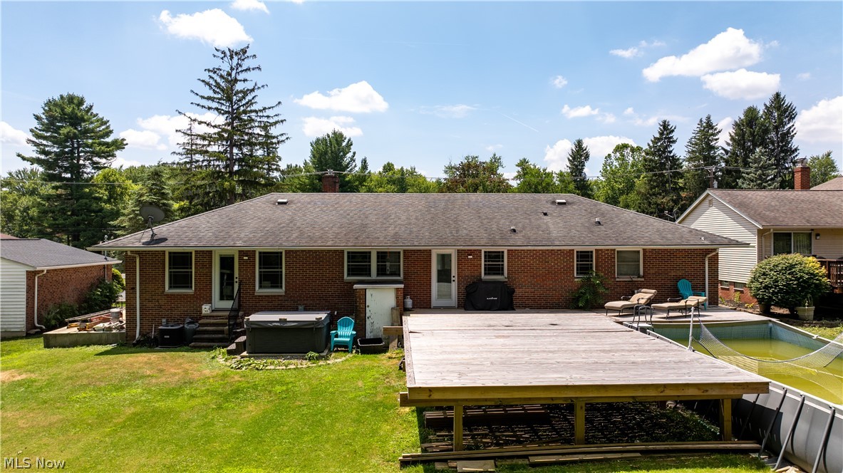 38385 Aurora Road Property Photo 29