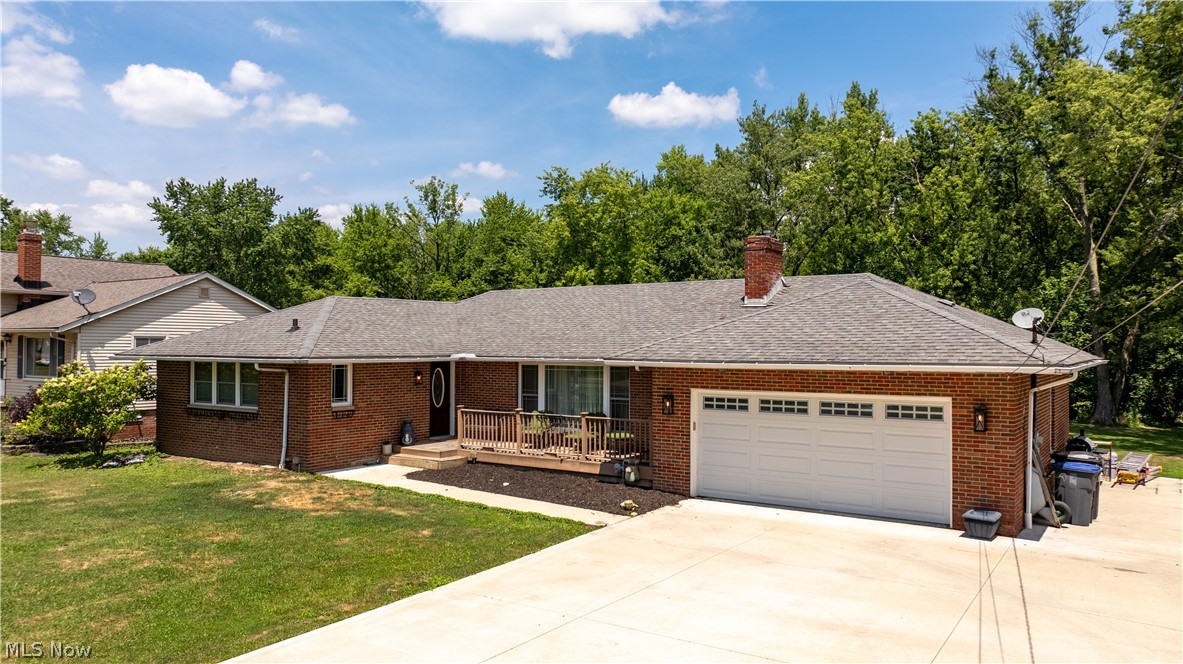 38385 Aurora Road Property Photo 30