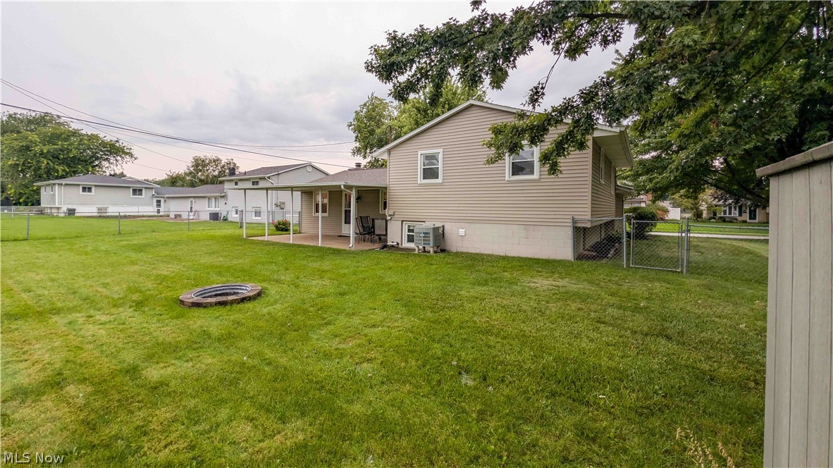 3002 Hinde Avenue Property Photo 4