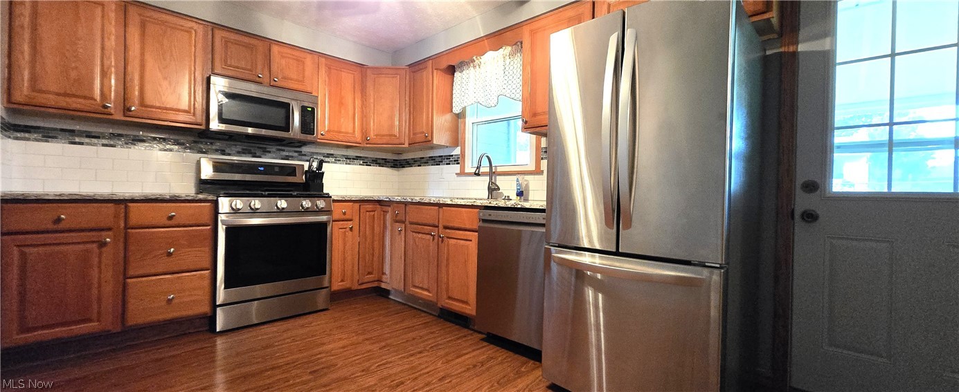 3002 Hinde Avenue Property Photo 9