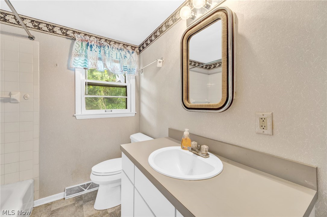 426 E Mohawk Drive Property Photo 20