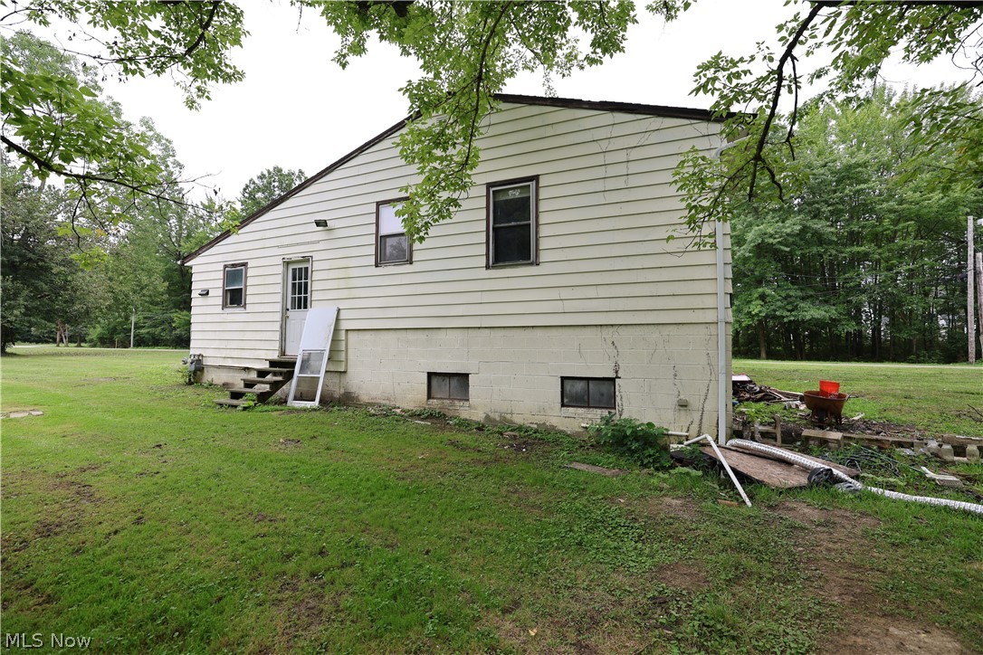2938 Som Center Road Property Photo 7