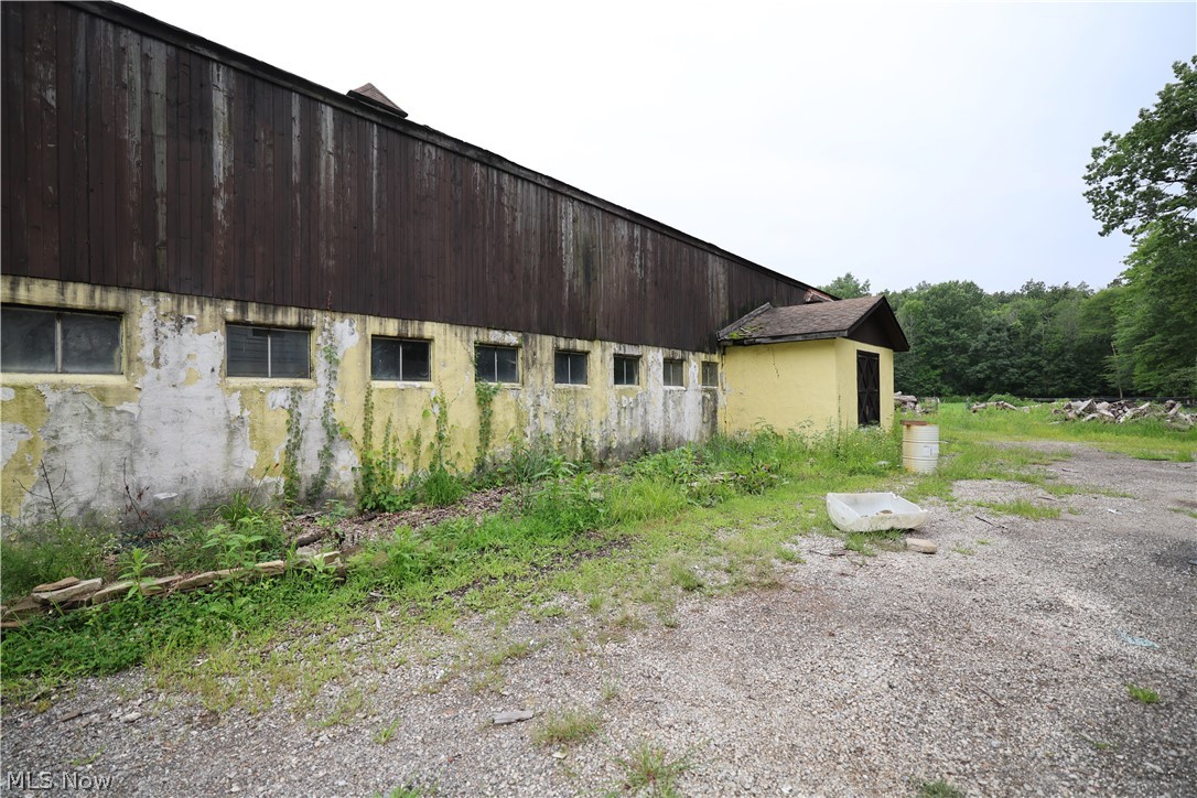 2938 Som Center Road Property Photo 12