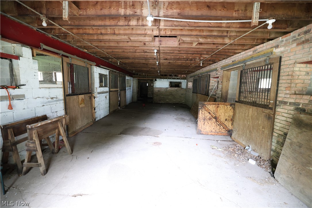 2938 Som Center Road Property Photo 15