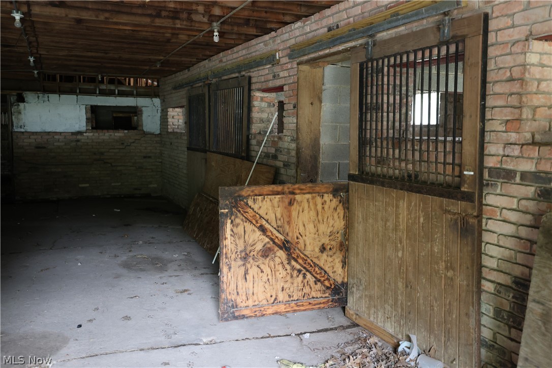 2938 Som Center Road Property Photo 16