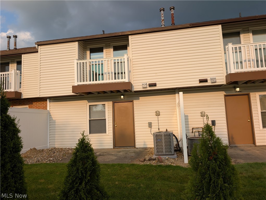 1563 Whitehall Boulevard Property Photo 11
