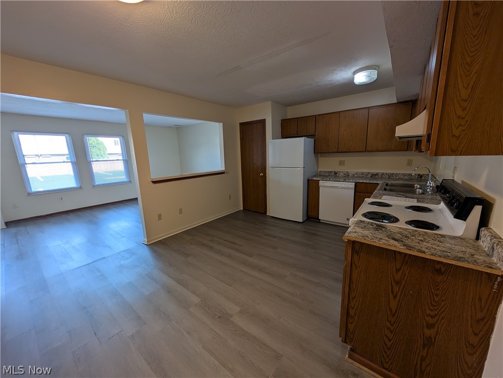 1563 Whitehall Boulevard Property Photo 18