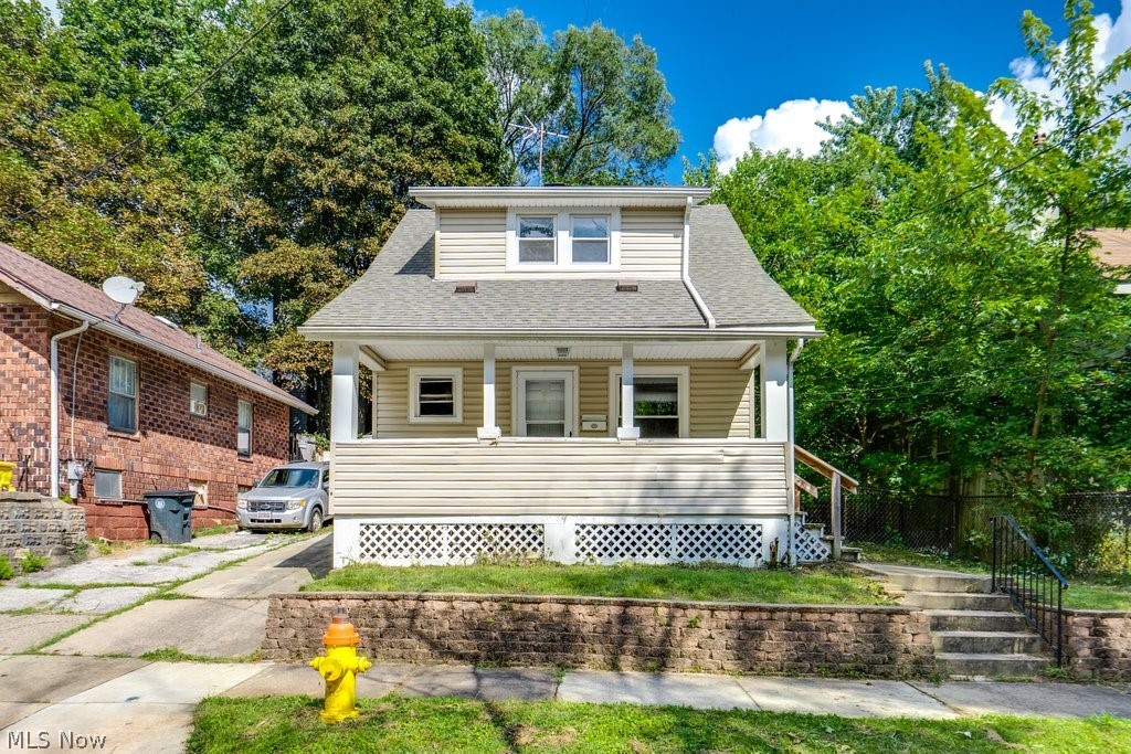 233 Sobul Avenue Property Photo 2