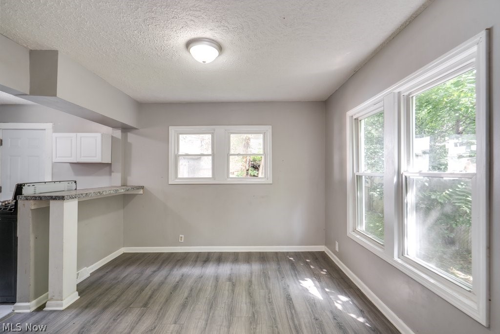 233 Sobul Avenue Property Photo 14