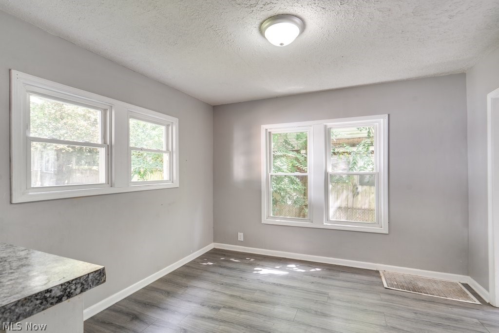 233 Sobul Avenue Property Photo 15