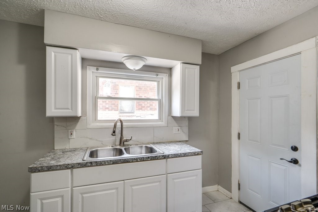 233 Sobul Avenue Property Photo 20