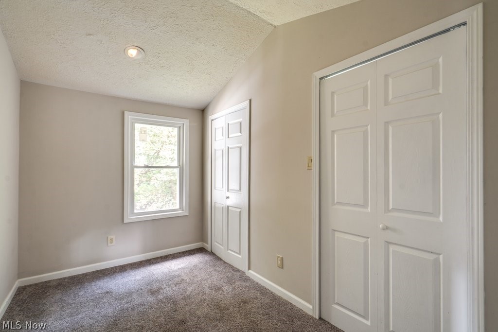 233 Sobul Avenue Property Photo 23