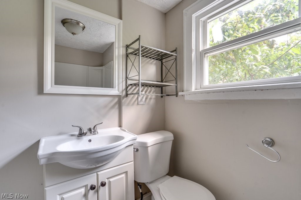 233 Sobul Avenue Property Photo 27