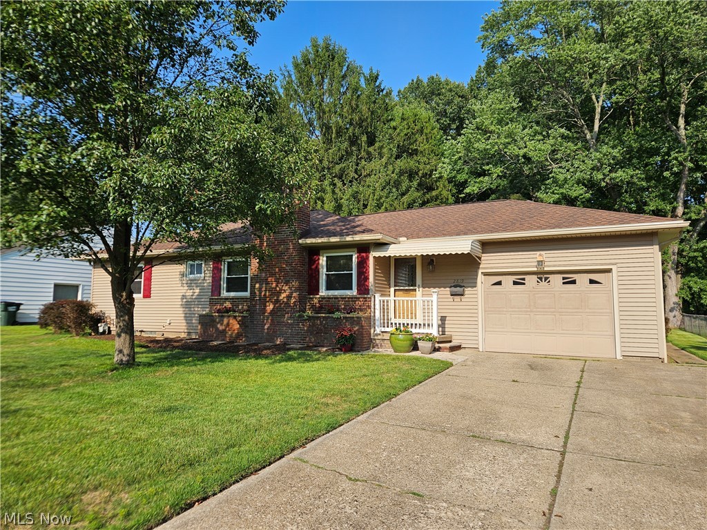 2819 Outlook Drive