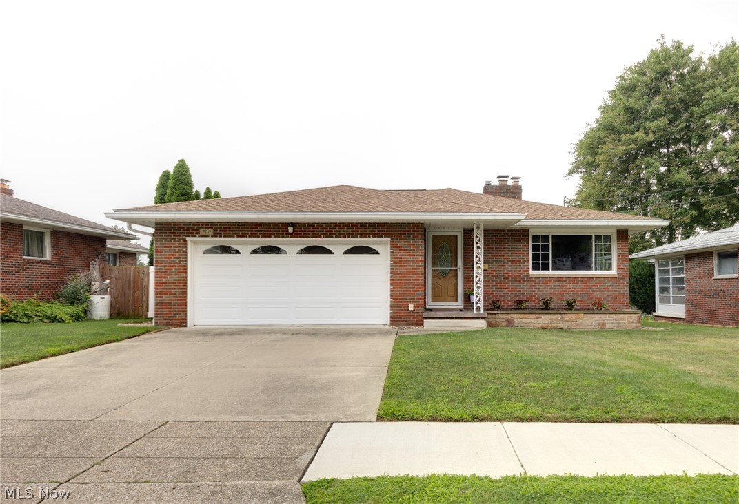 200 Selden Avenue