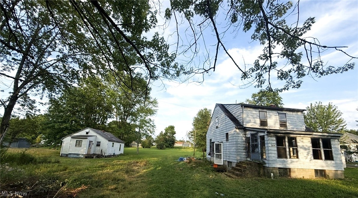 3573 Pershing Avenue Property Photo 1