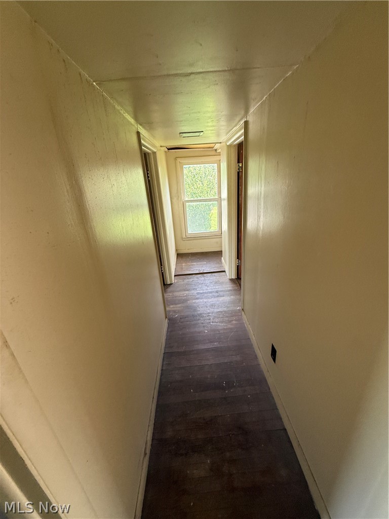 3573 Pershing Avenue Property Photo 9