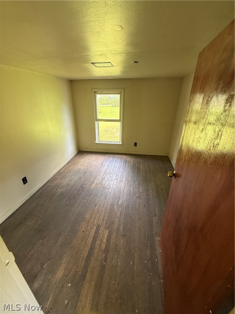 3573 Pershing Avenue Property Photo 16