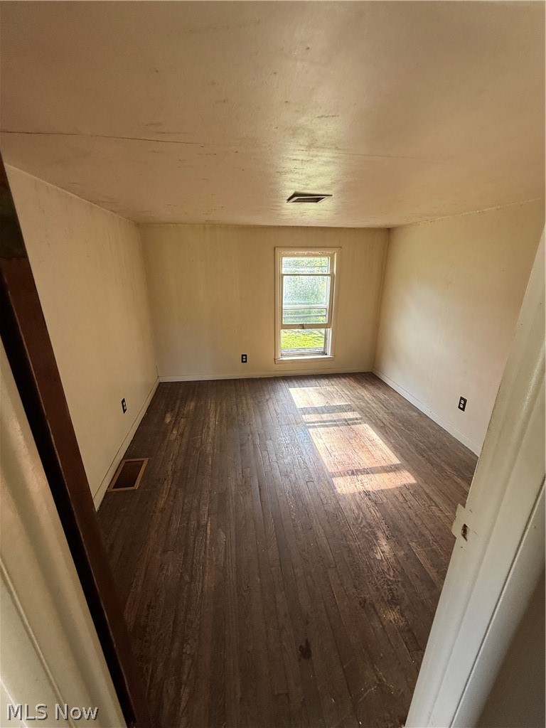 3573 Pershing Avenue Property Photo 17
