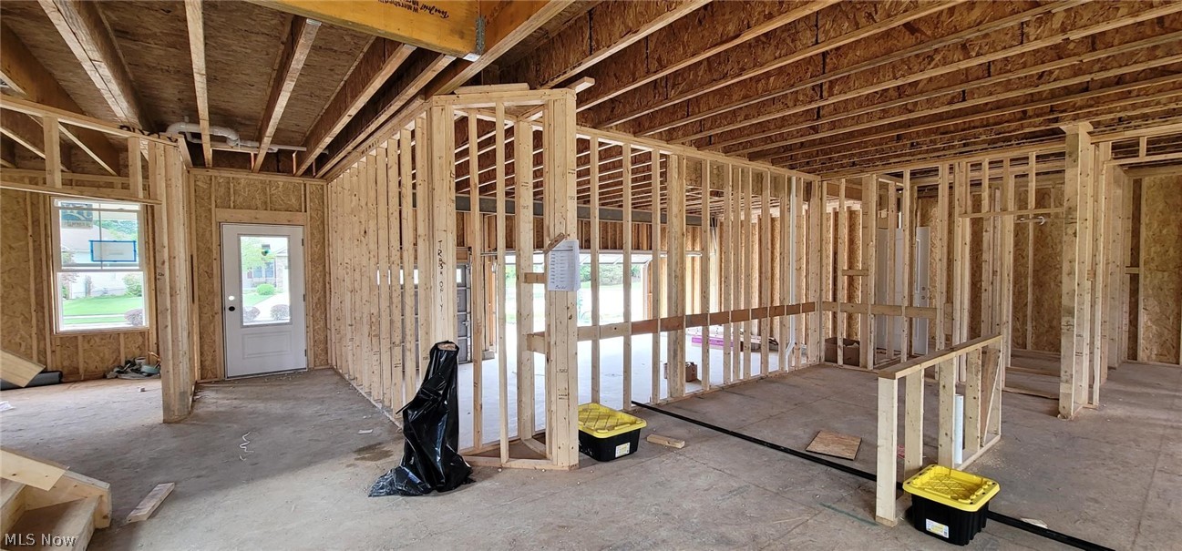 36 Boulder Boulevard Property Photo 4