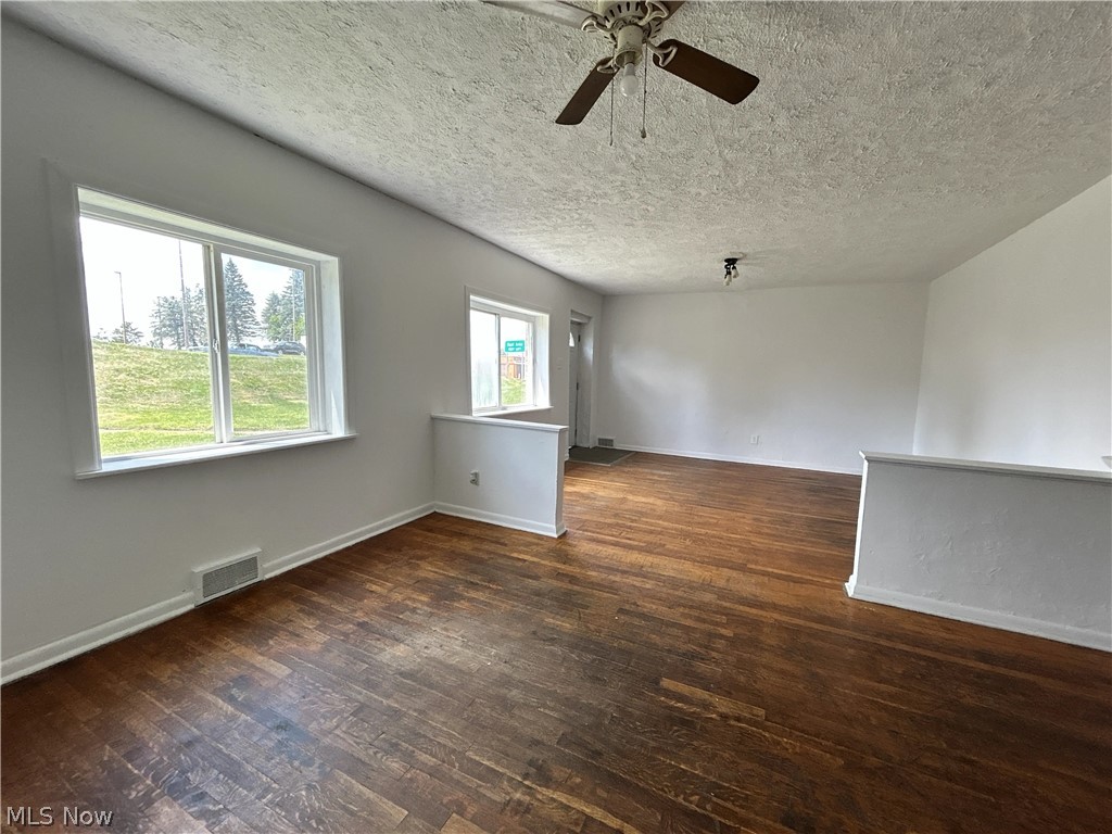 3631 Sunset Boulevard Property Photo 3
